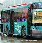 三車(chē)撞一人，責(zé)任如何分？