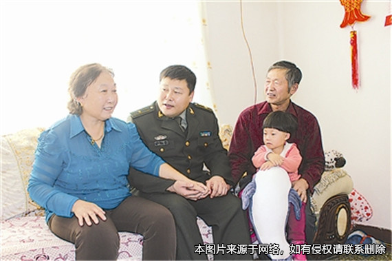 母親探望在外地的兒子被前夫拒絕，能否申請法院強制執行？