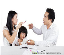 夫妻感情不和鬧離婚，爭奪女兒撫養(yǎng)權(quán)