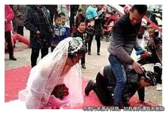 妻子訴稱自己是被丈夫帶回老家后強(qiáng)迫結(jié)婚，法院判決不準(zhǔn)離婚