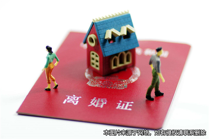 女子離婚半年后才得知前夫婚內出軌，起訴前夫索要賠償