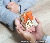 「上海遺產(chǎn)繼承律師」丈夫去世后，公婆亦有權(quán)繼承登記在妻子名下的房屋