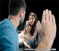 [上海離婚律師]丈夫婚內家暴后分居多年，妻子兩次起訴離婚均被駁回